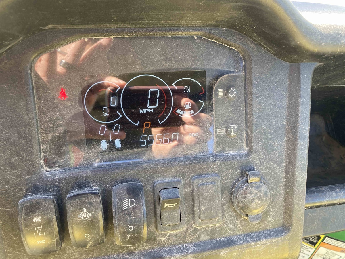 2021 John Deere XUV855M-6