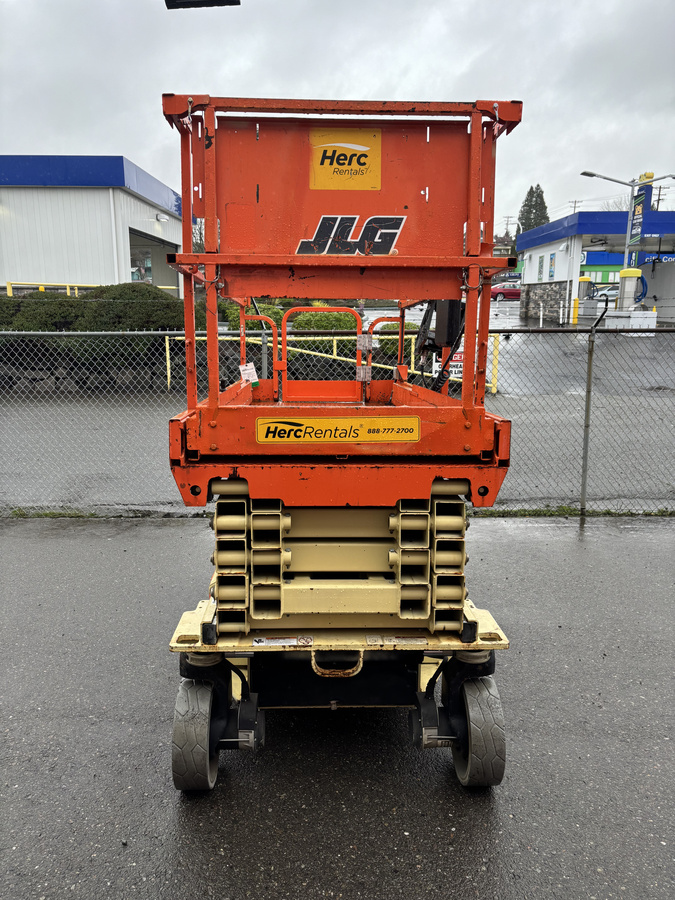 2017 JLG 2646ES-7