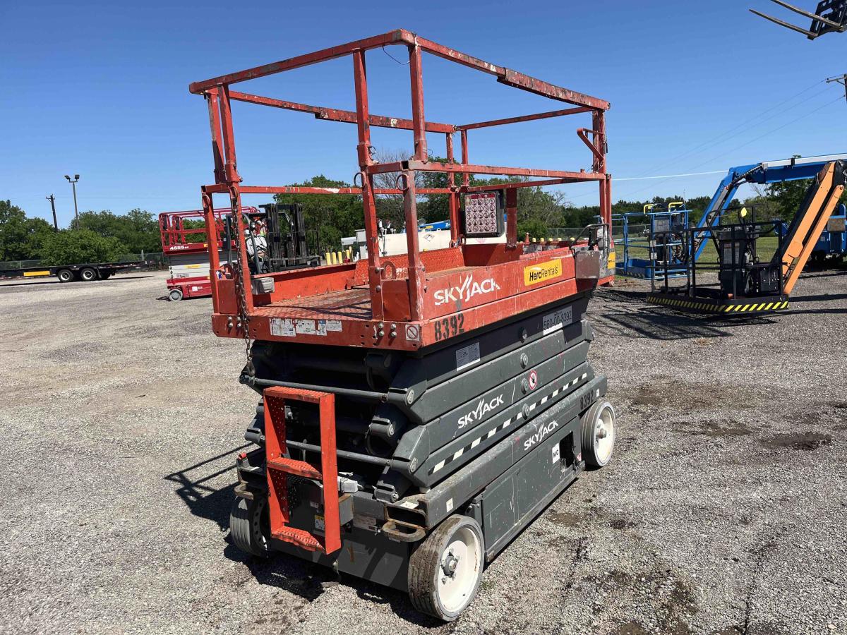 2017 Skyjack SJ4632
