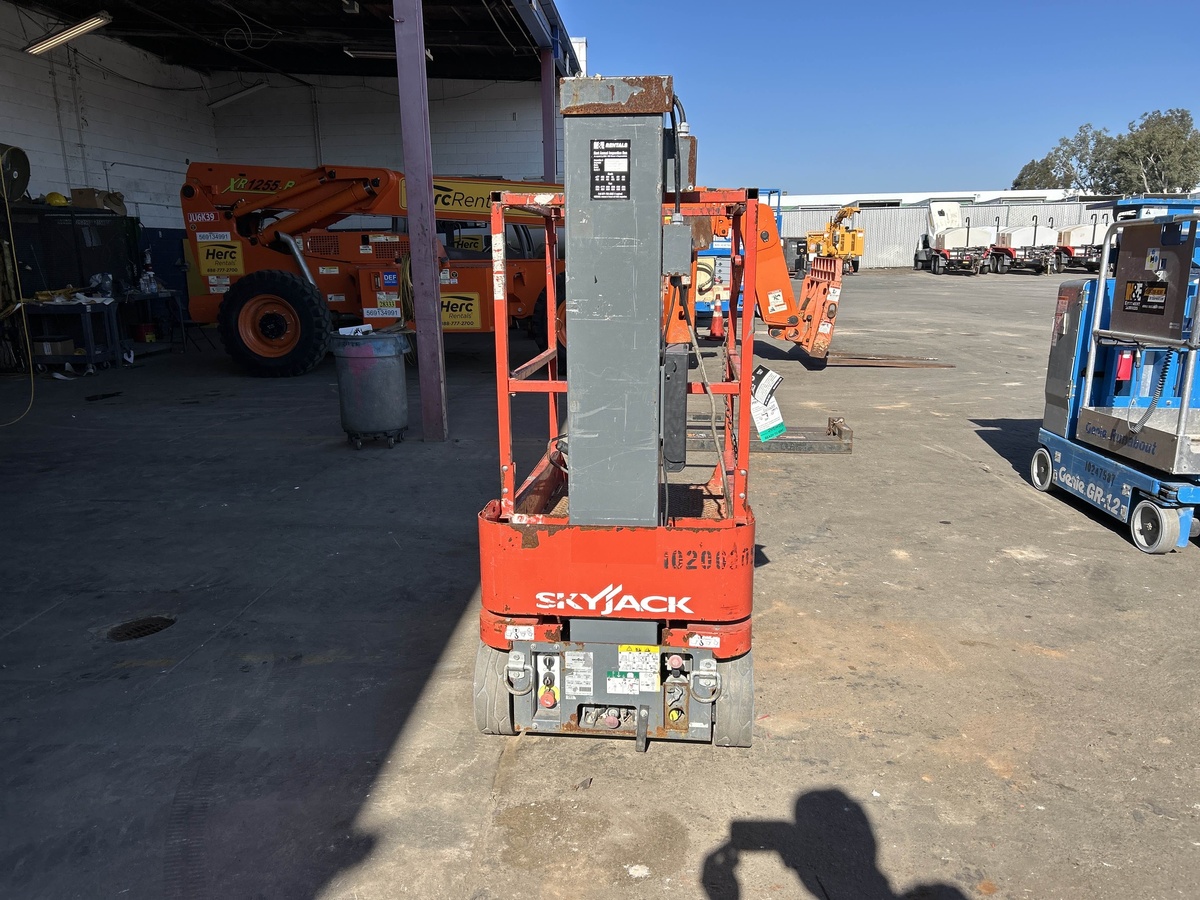 2016 Skyjack SJ12-5