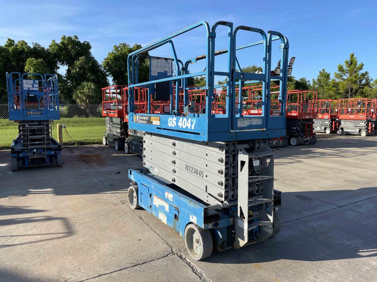 2017 Genie GS-4047-8
