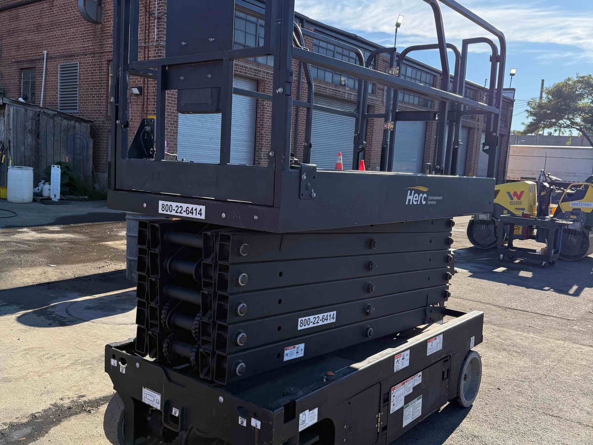 2018 Genie GS-4047-3