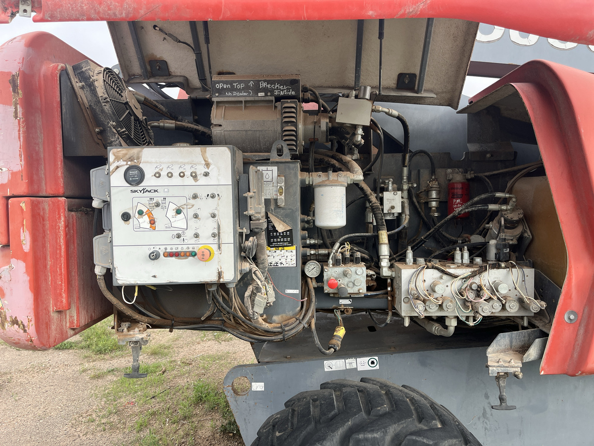 2016 Skyjack SJ86 T-10