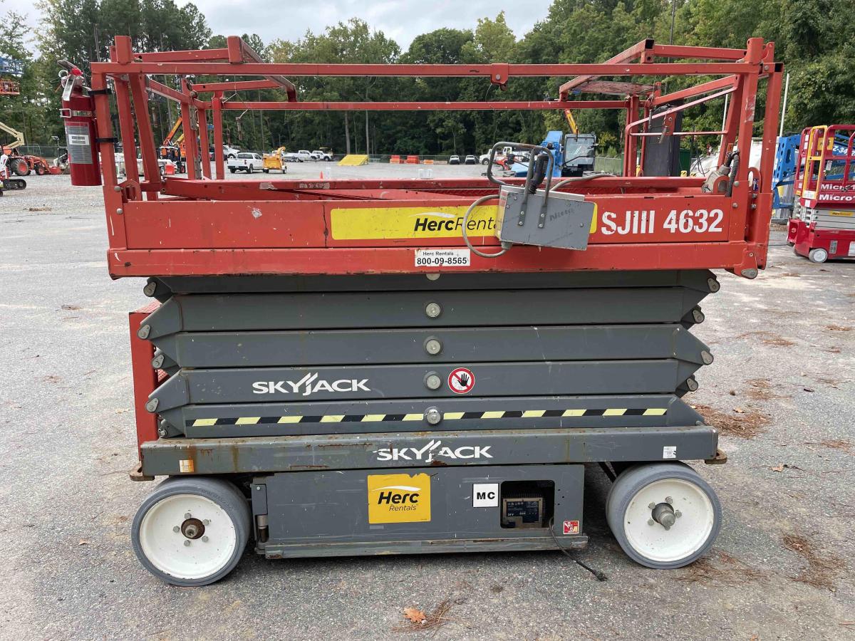 2016 Skyjack SJ4632