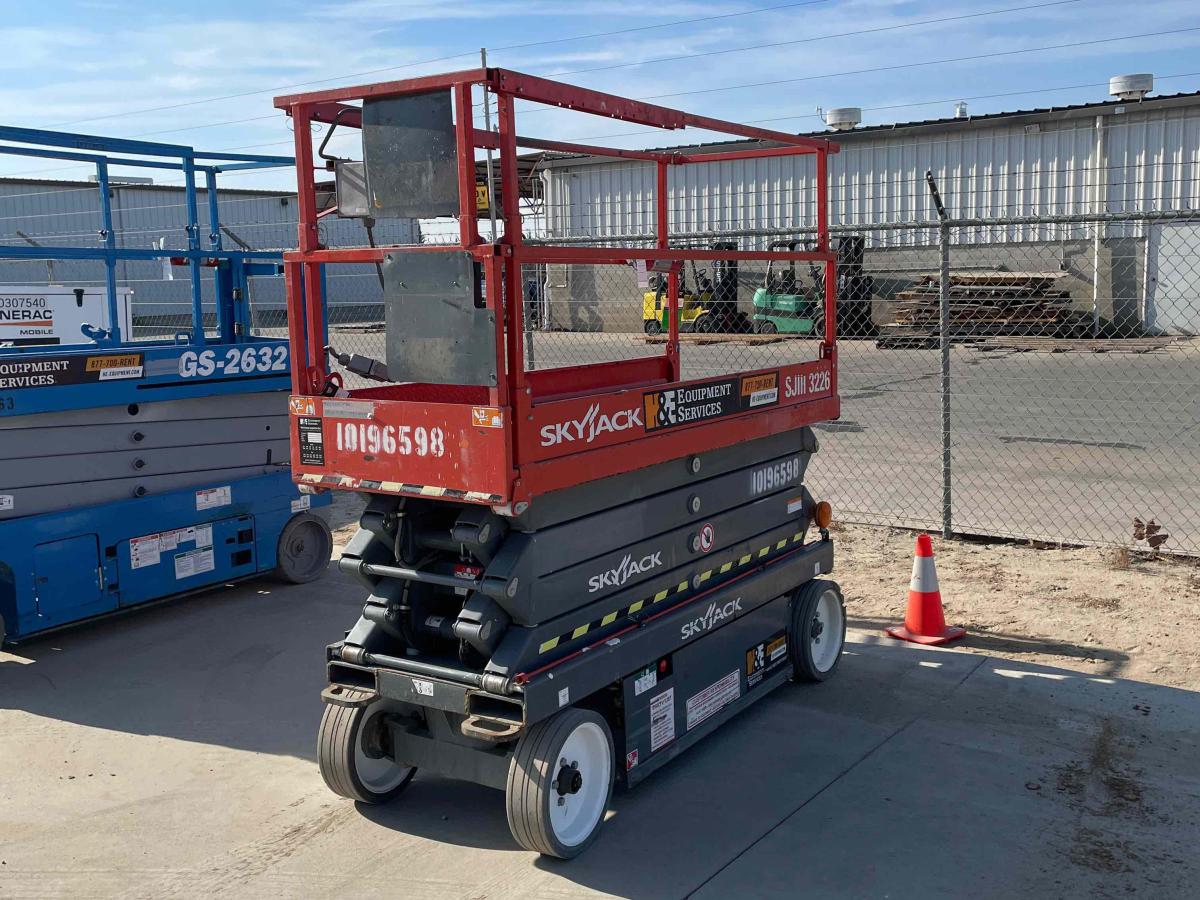 2016 Skyjack SJ3226