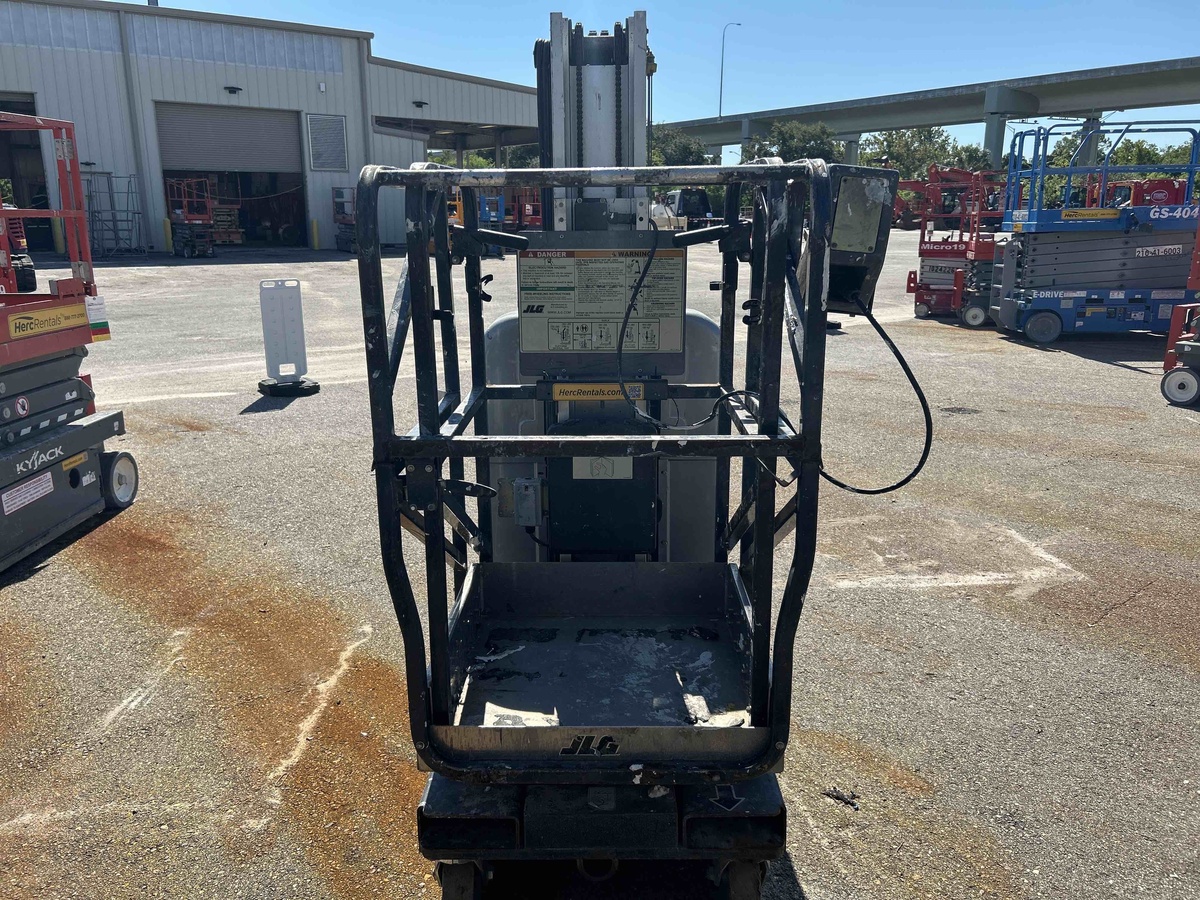 2018 JLG 20MVL-2