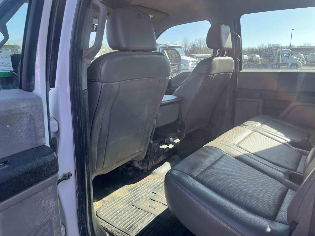2018 Ford F550-5