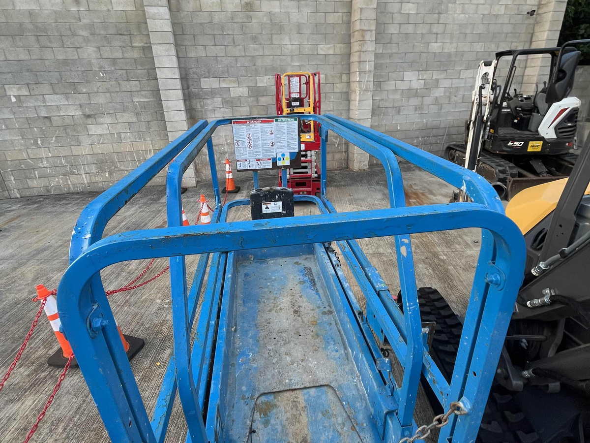 2017 Genie Z-45/25-5