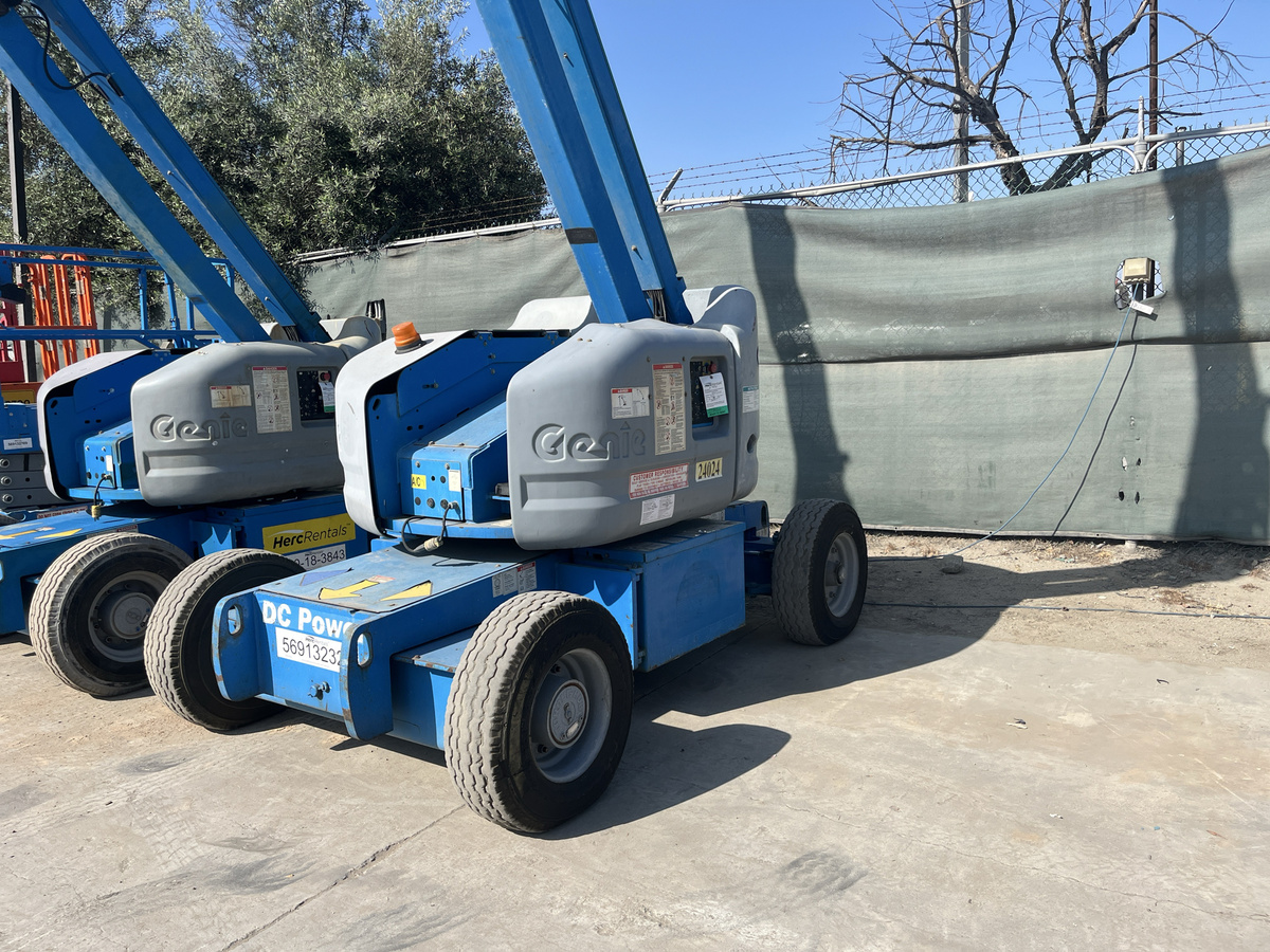 2008 Genie Z-45/25-6