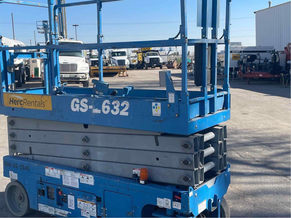 2015 Genie GS-2632