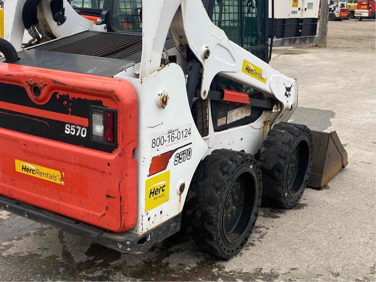 2017 Bobcat S570