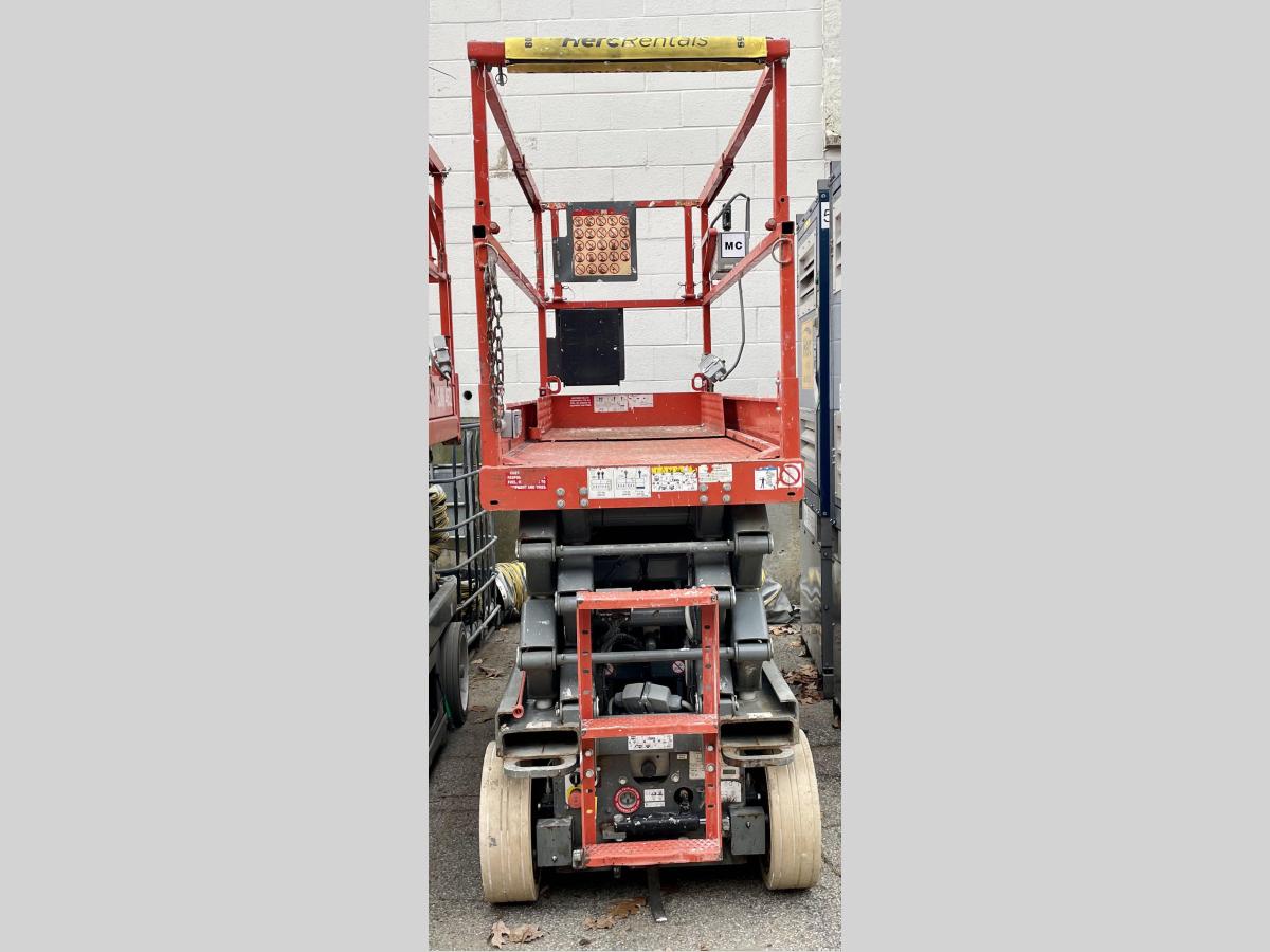 2016 Skyjack SJ3226