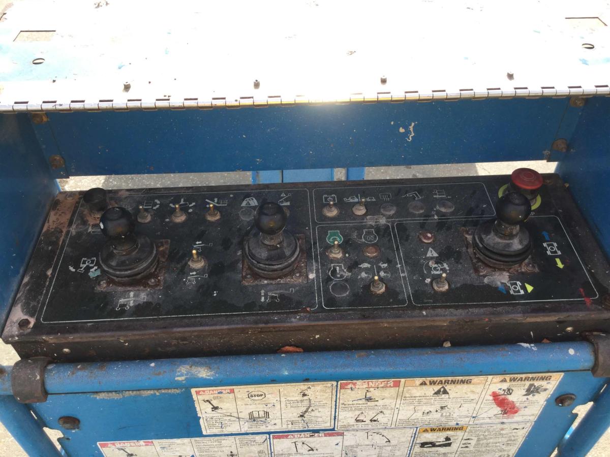 2014 Genie Z-45/25J RT