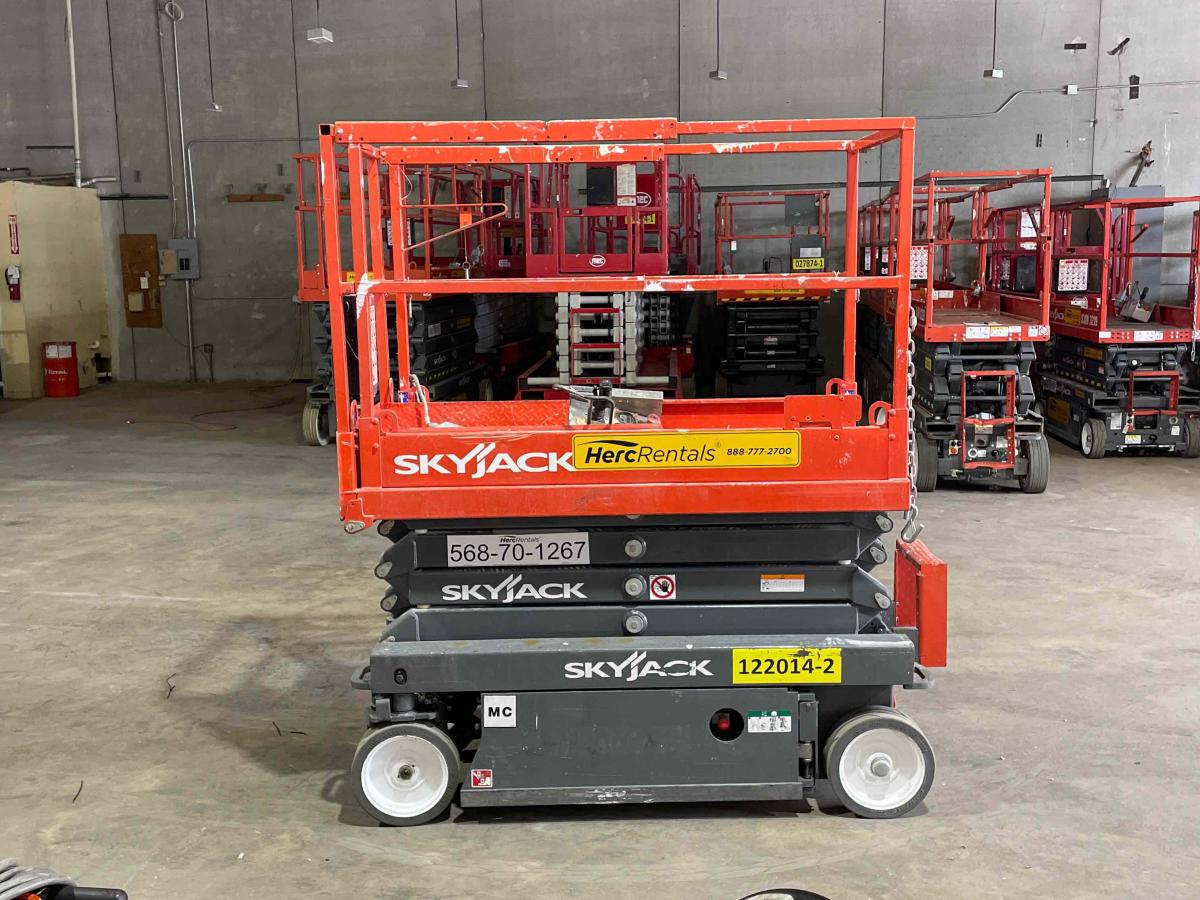 2017 Skyjack SJ3219