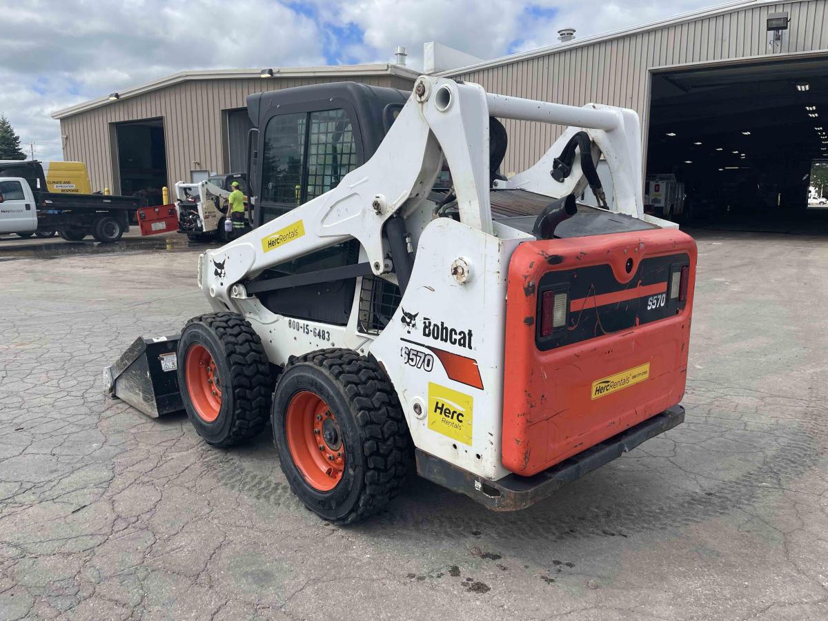 2017 Bobcat S570