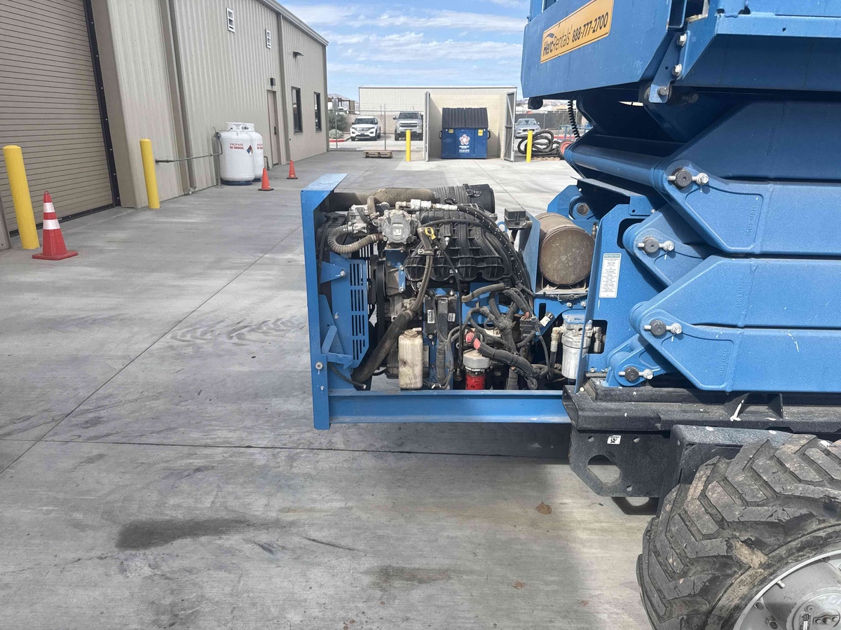 2016 Genie GS-4390 RT-5