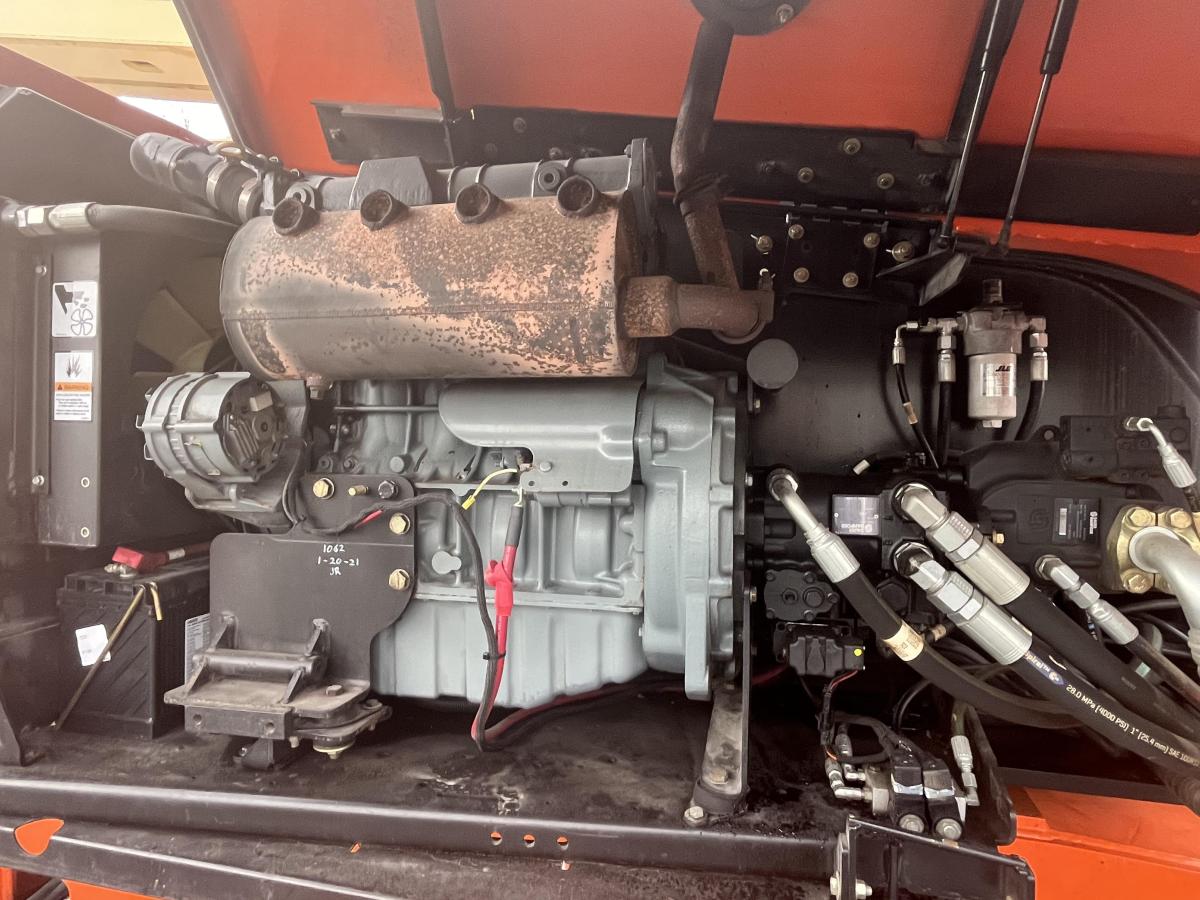 2007 JLG 800AJ