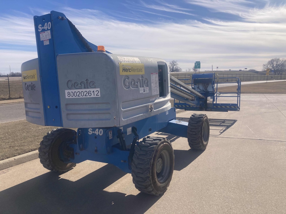 2018 Genie S-40-4
