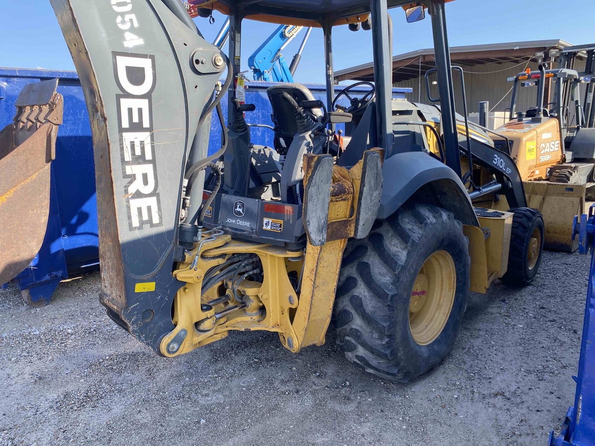 2019 John Deere 310L-3