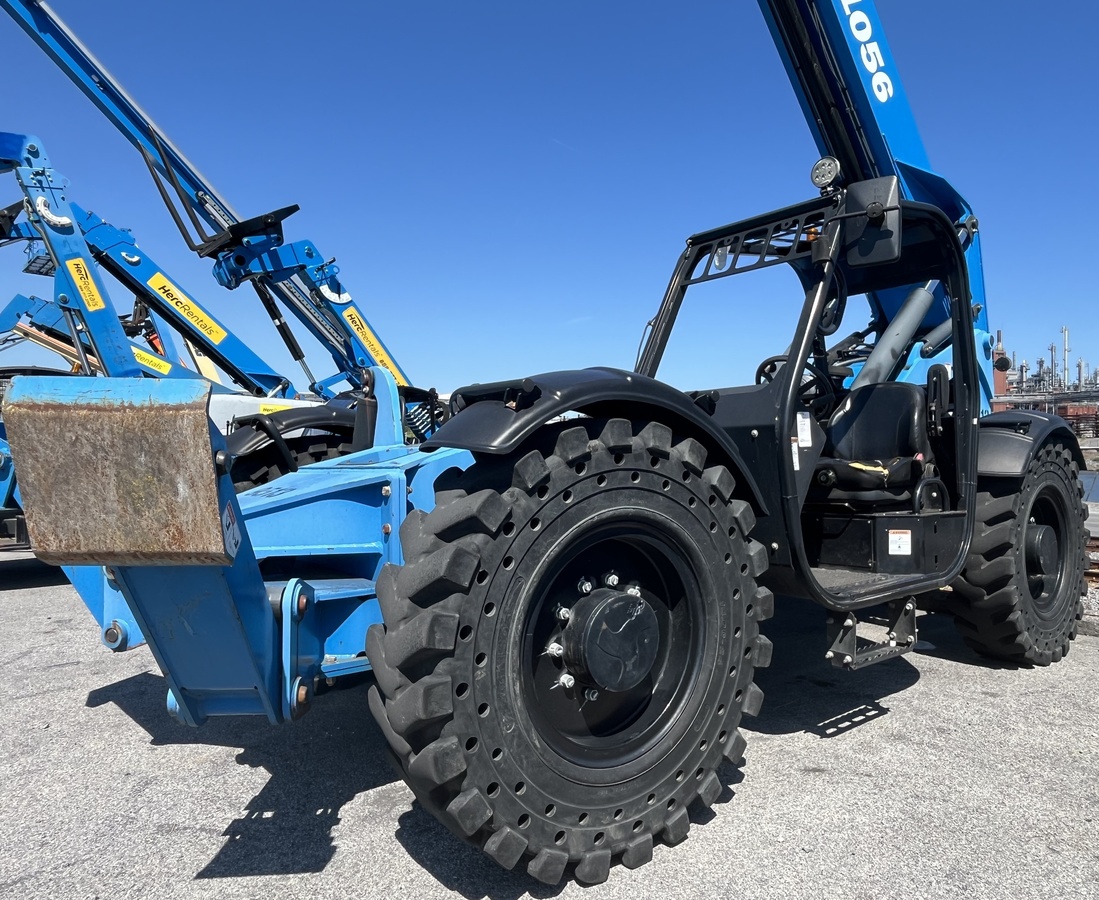 2018 Genie GTH-1056-1