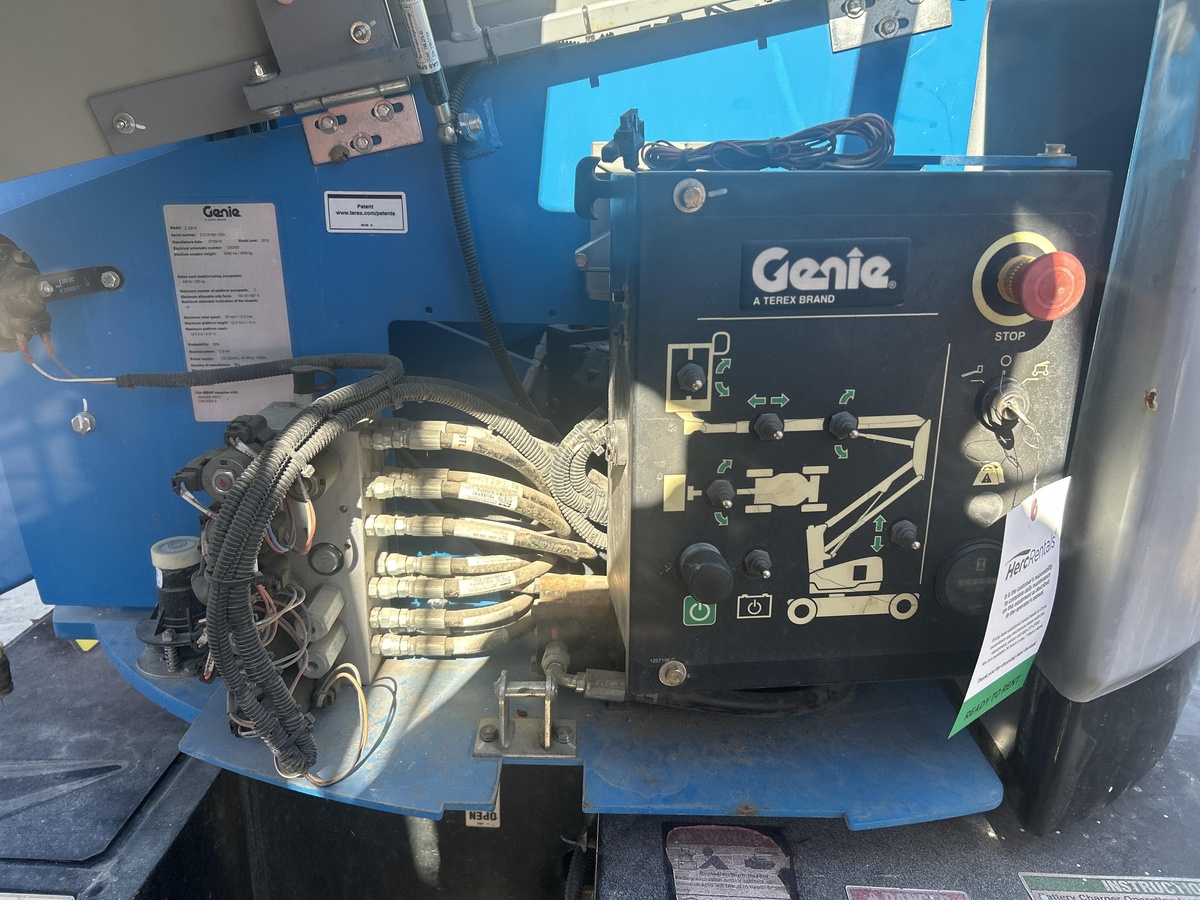 2017 Genie Z-33/18-7
