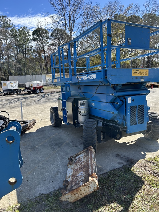 2019 Genie GS-4390 RT-3