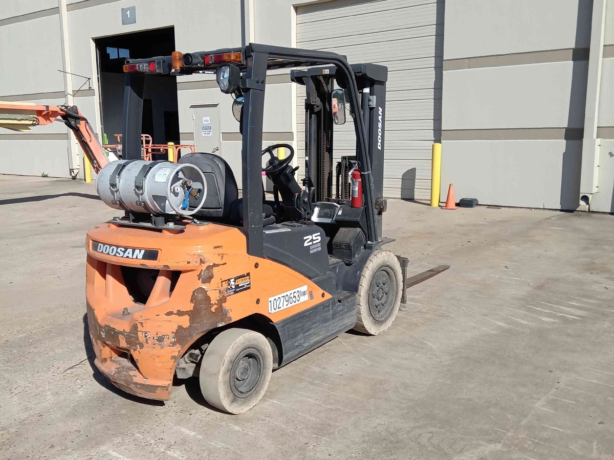 2019 Doosan G25N-7-5