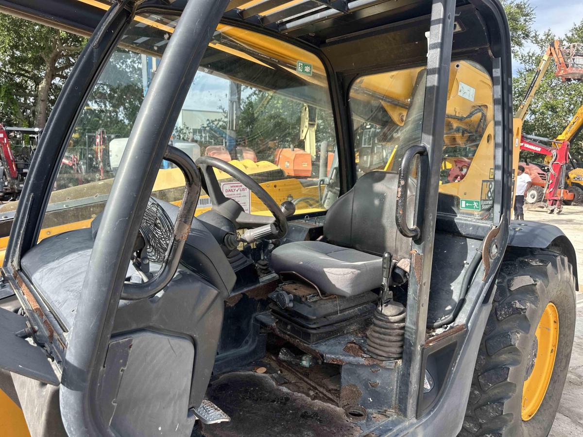 2018 JCB 509-42-12