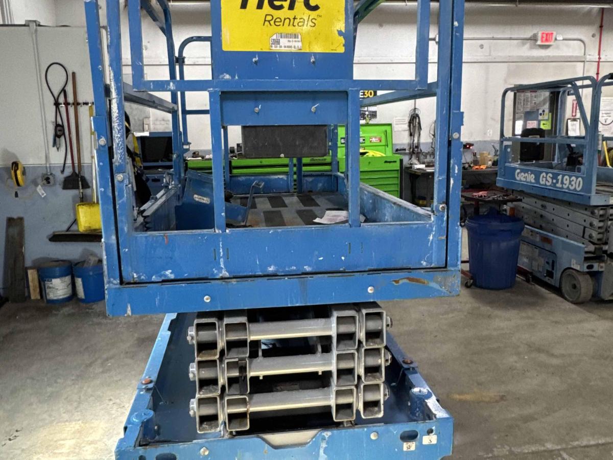 2018 Genie GS-2646