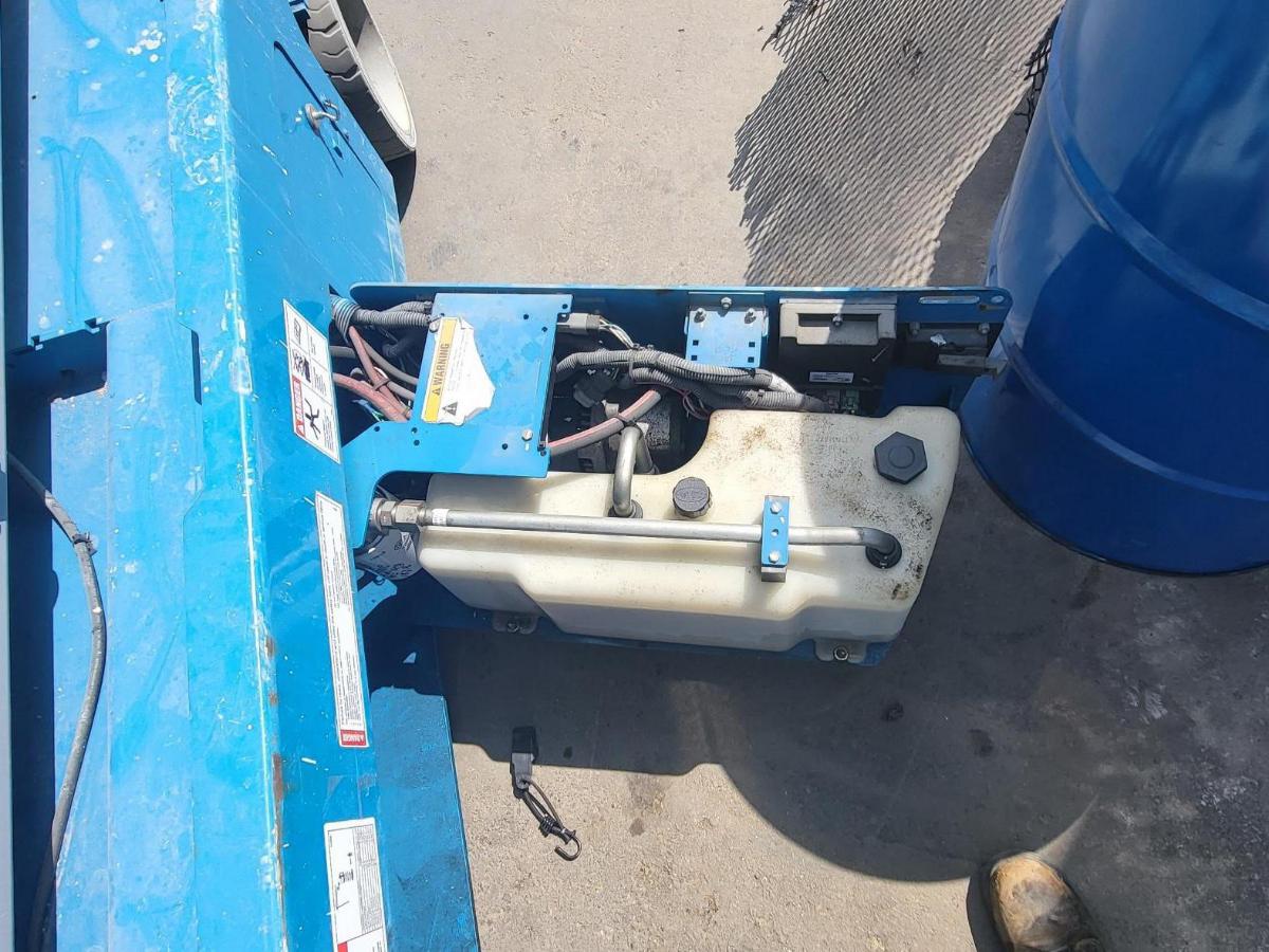 2015 Genie GS-4047