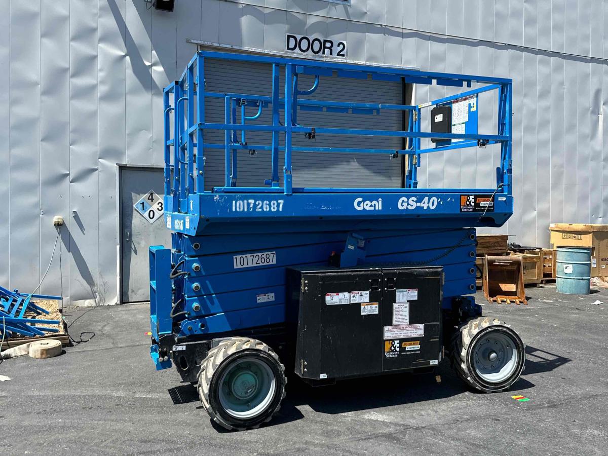 2015 Genie GS-4069 DC