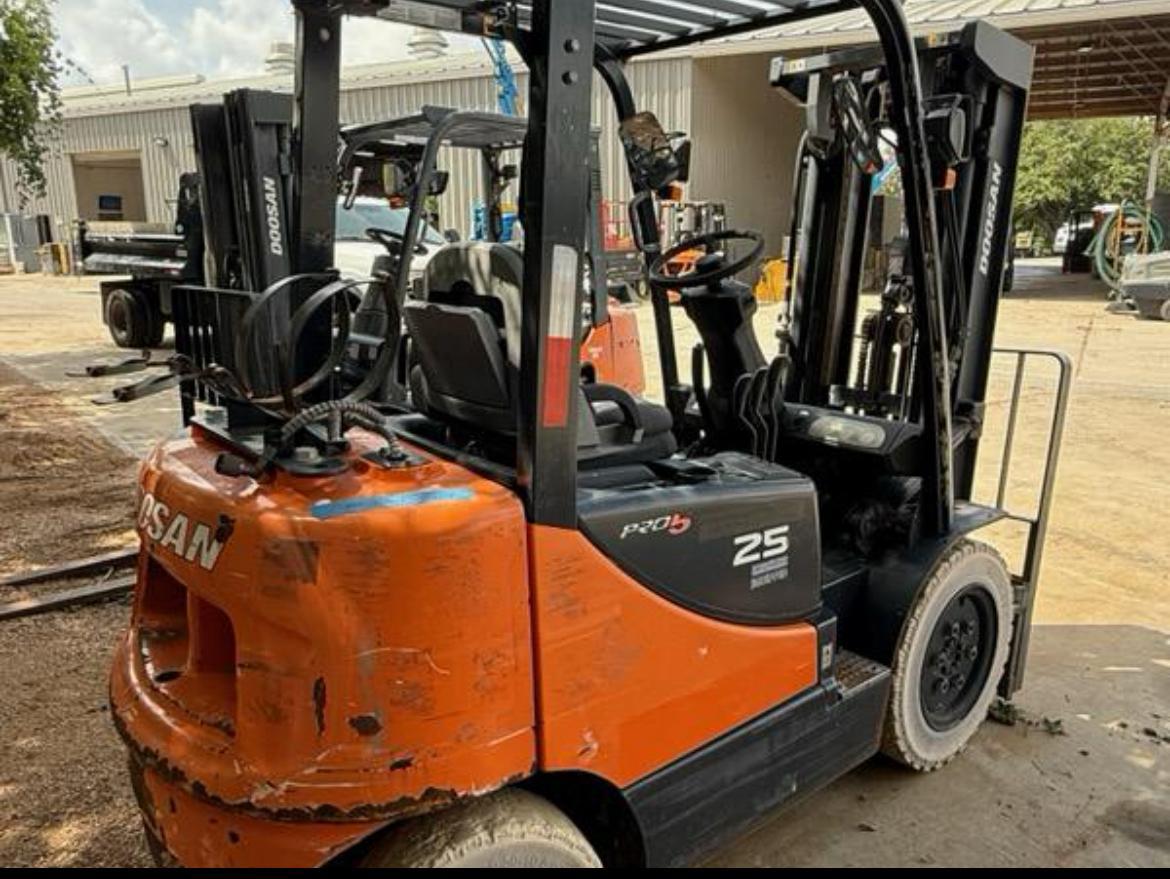 2017 Doosan G25P-5-9