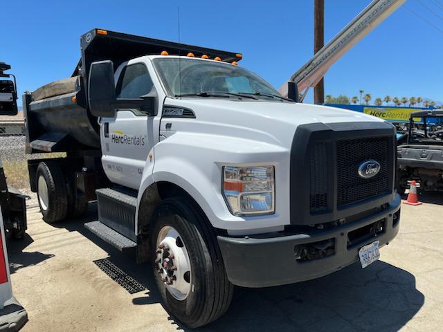 2017 Ford F750