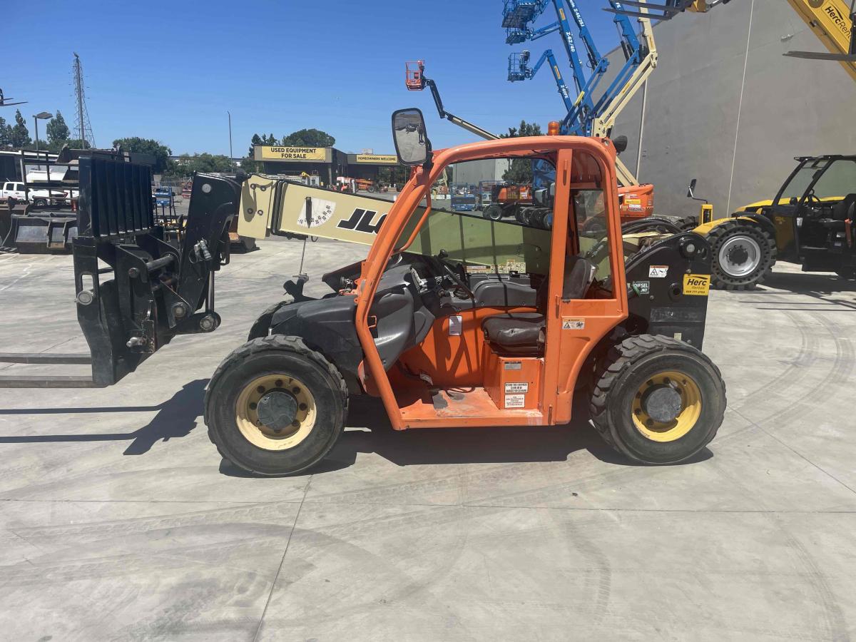 2016 JLG G5-18A