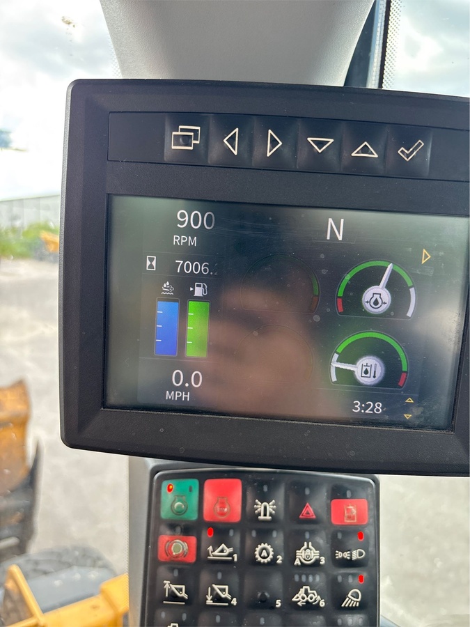 2021 John Deere 524 P-5