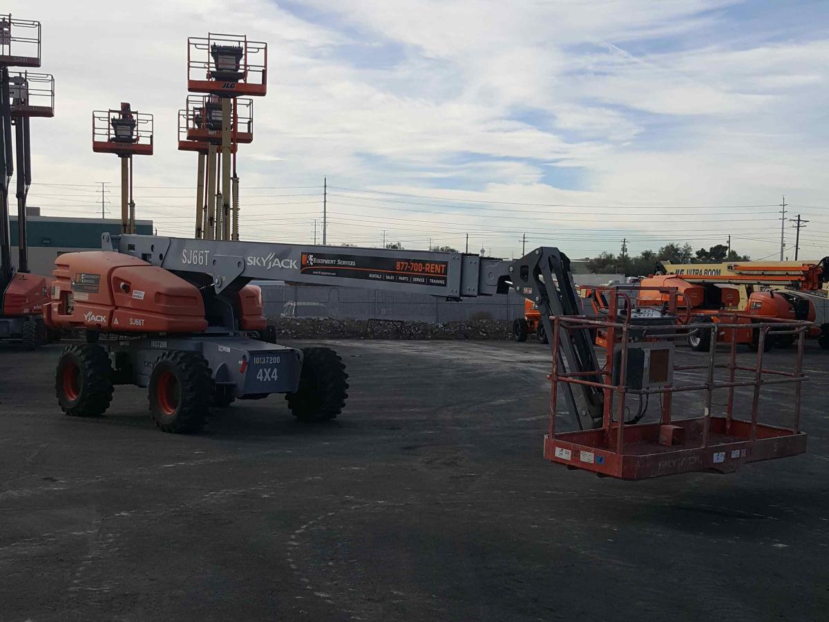 2014 Skyjack SJ66 T