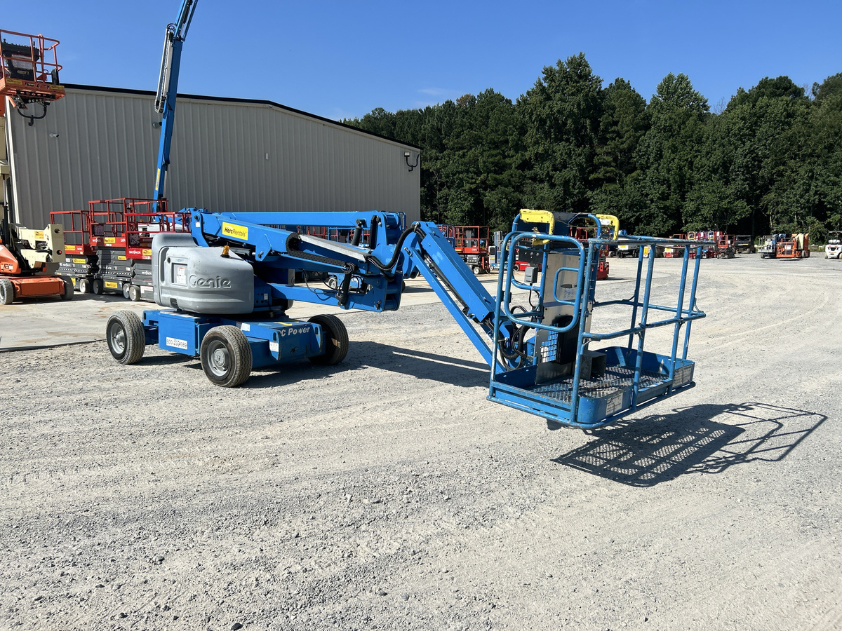 2018 Genie Z-45/25J-3