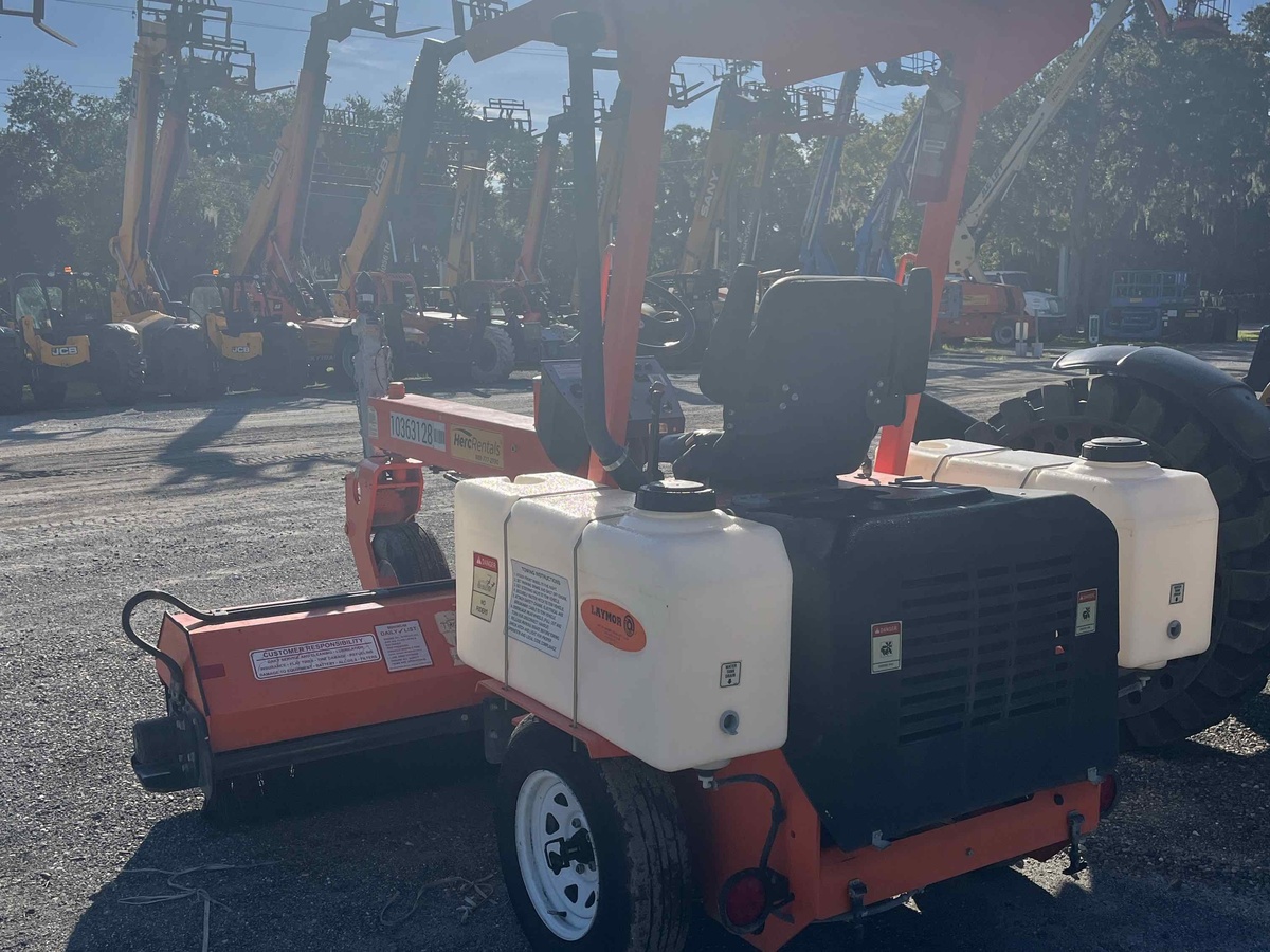 2022 LayMor SM300-3