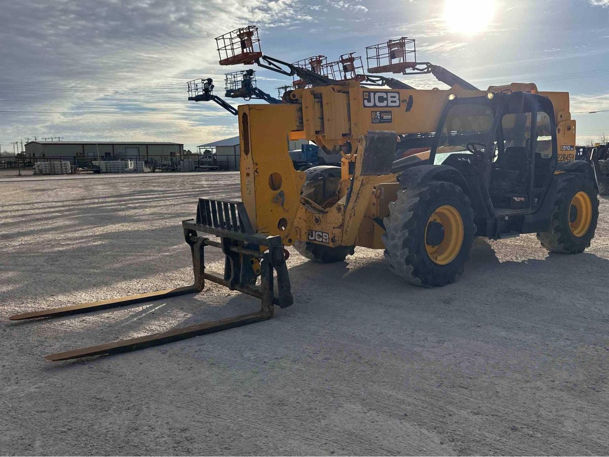 2017 JCB 510-56