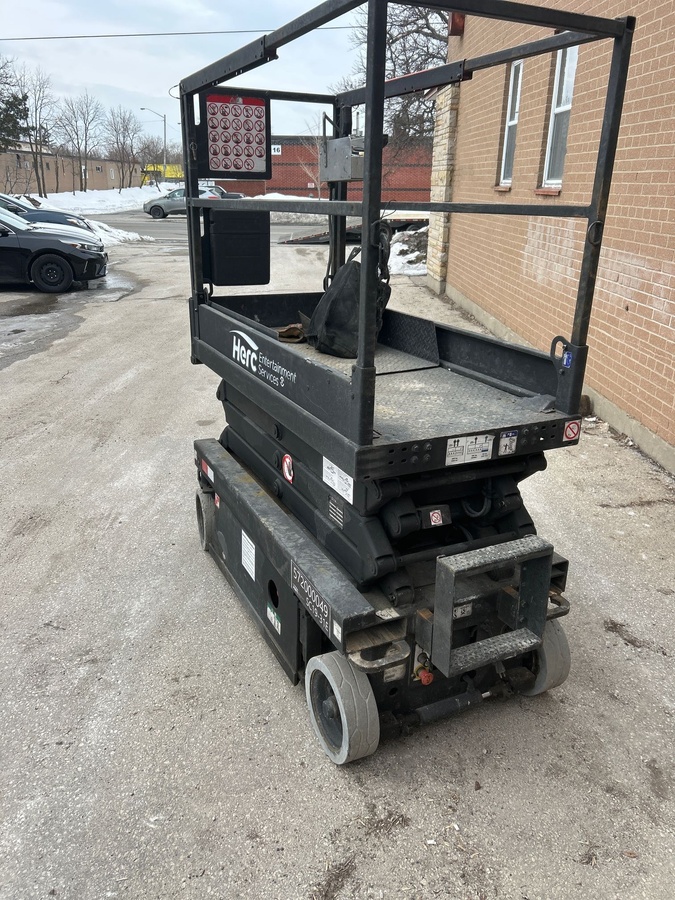 2013 Skyjack SJ3219