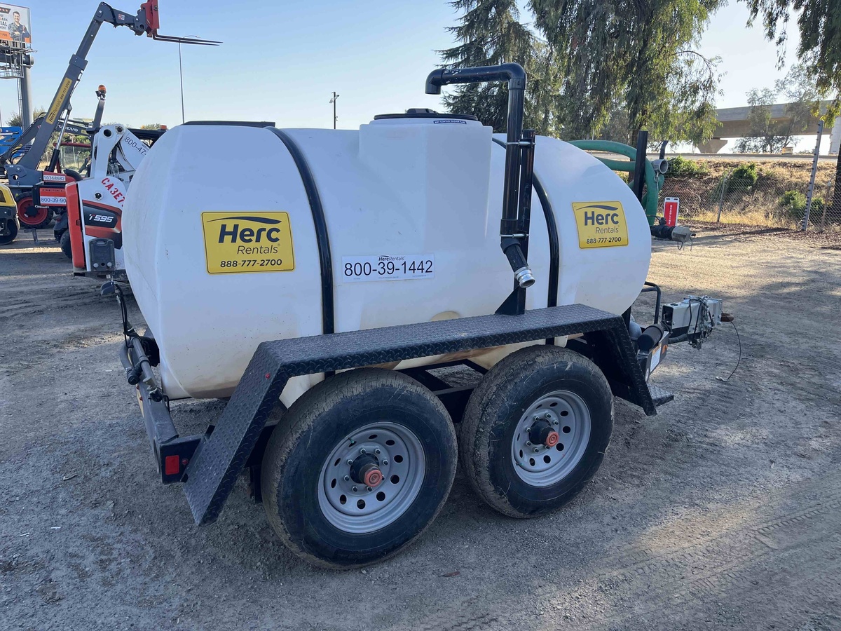 2022 Wylie EXP-800-S (Water Trailer 800 Gal)-2