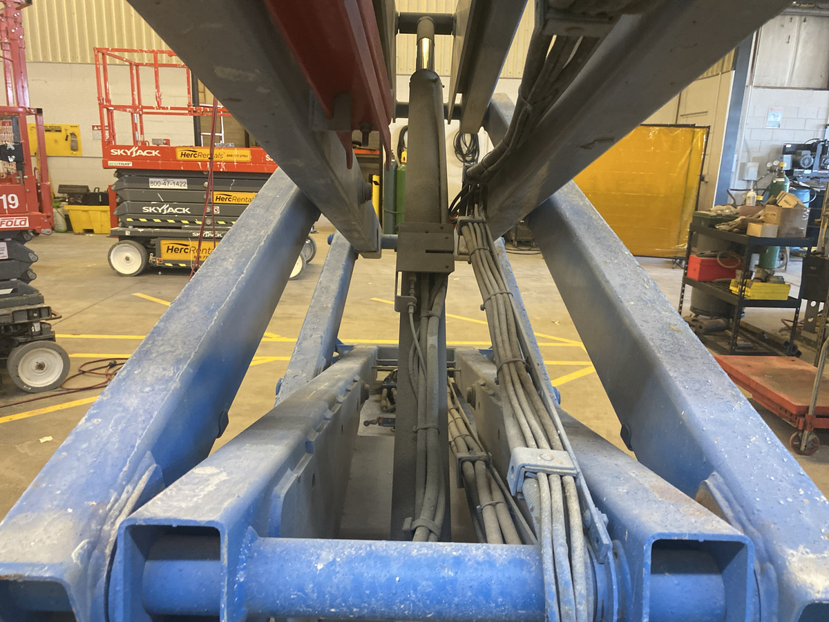 2019 Genie GS-3232-12