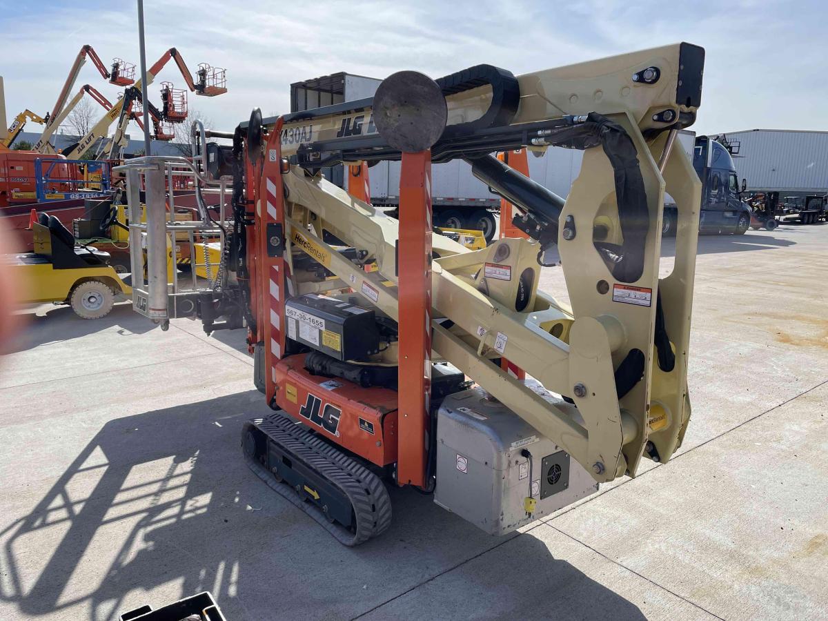 2018 JLG X430AJ