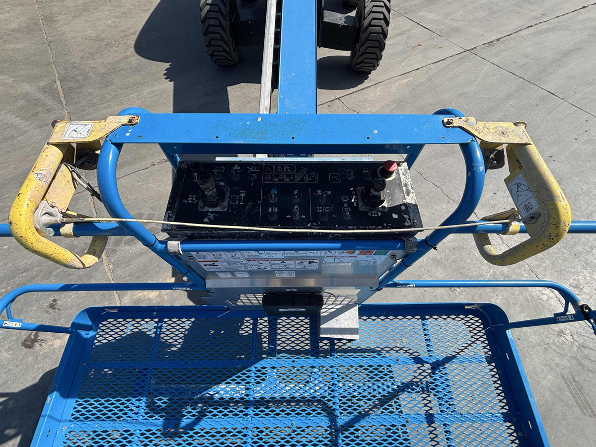 2020 Genie S-60XC