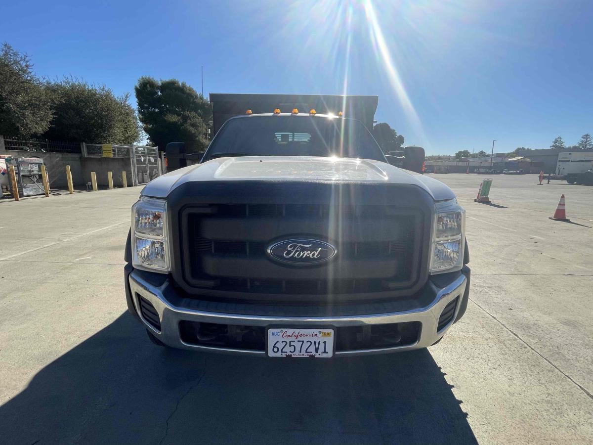 2016 Ford F550-7