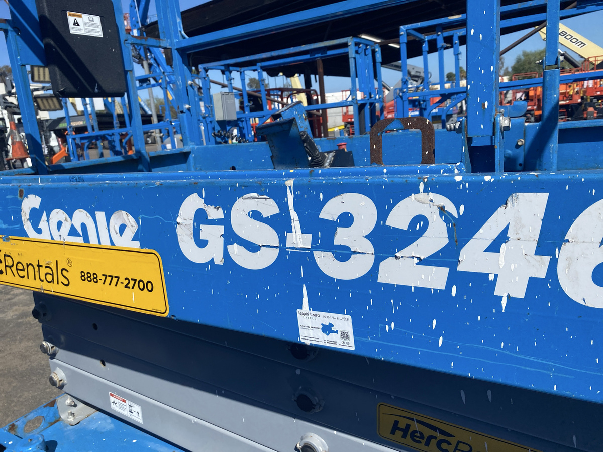 2018 Genie GS-3246-17