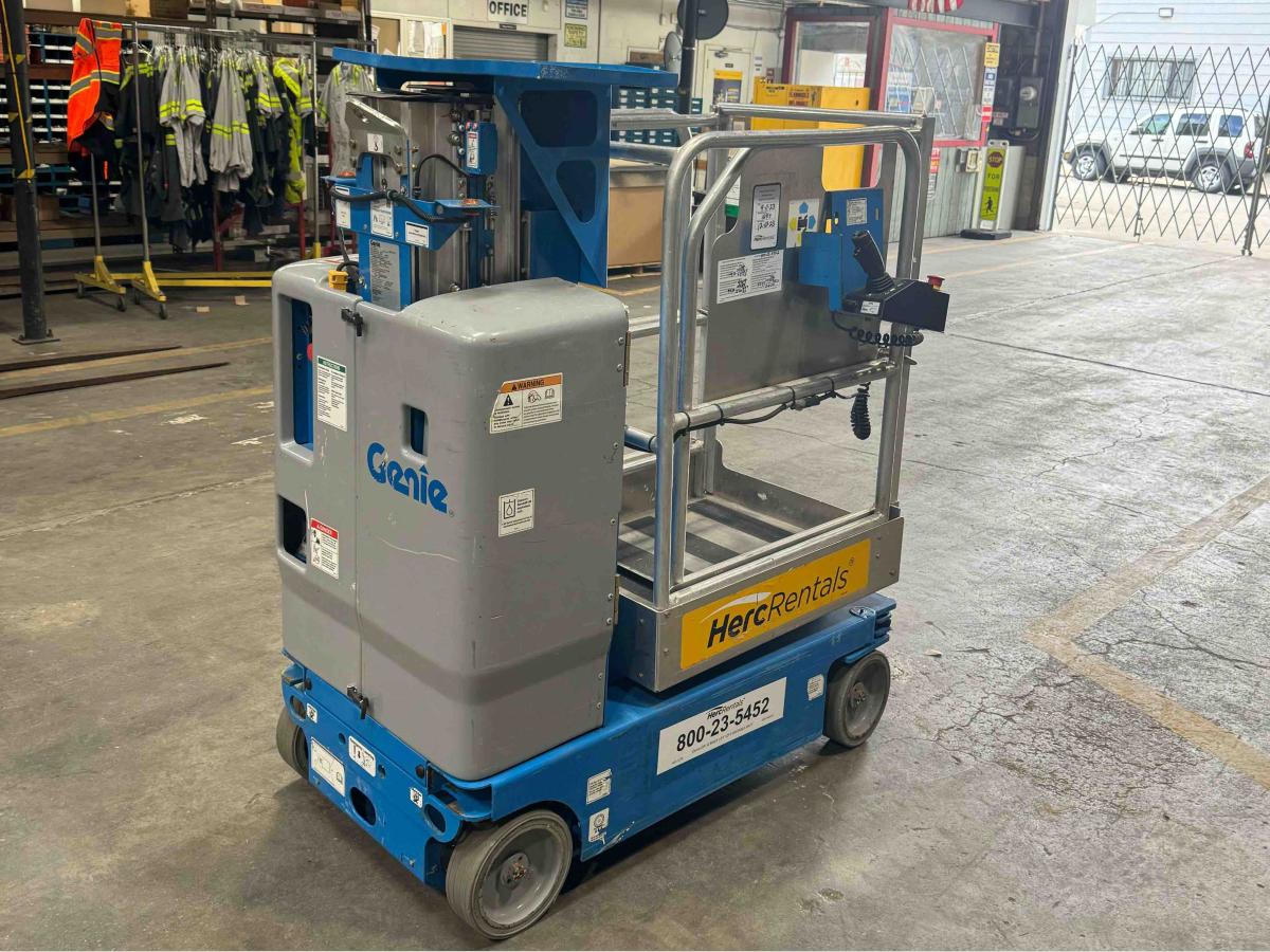 2018 Genie GR-12