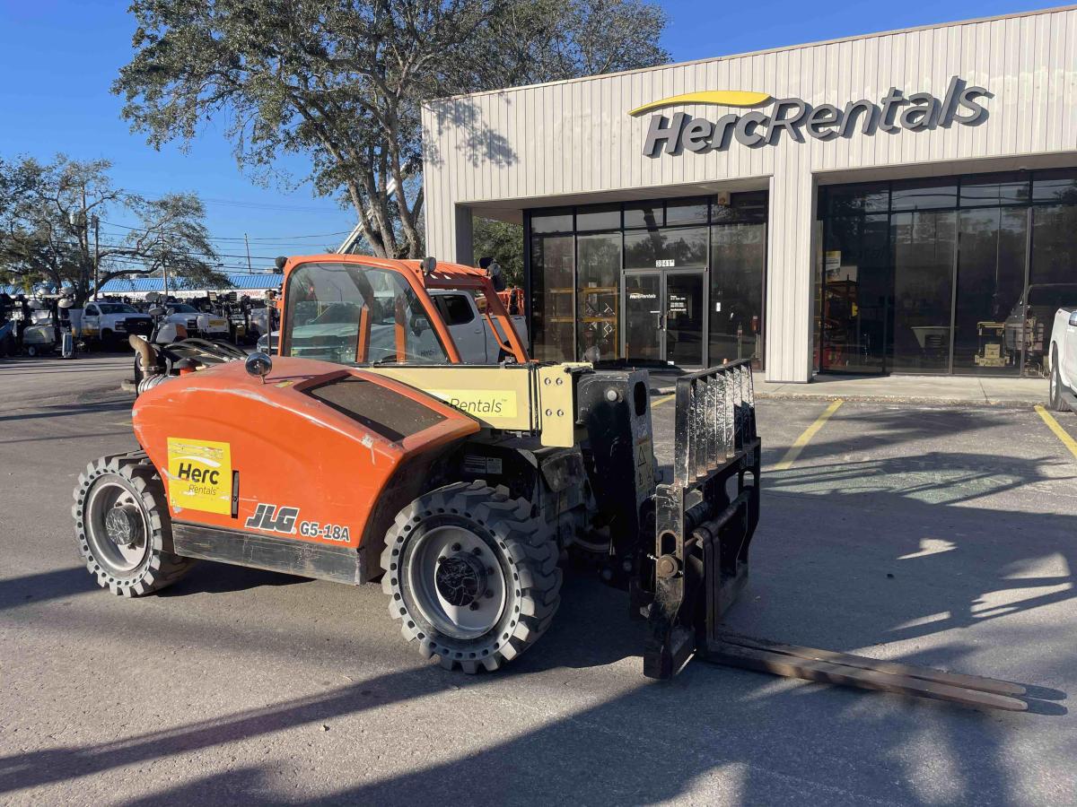 2017 JLG G5-18A