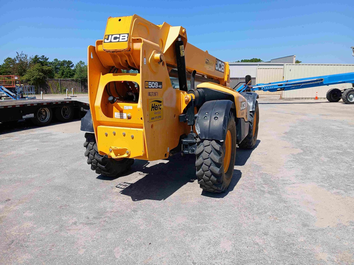 2019 JCB 509-42-4