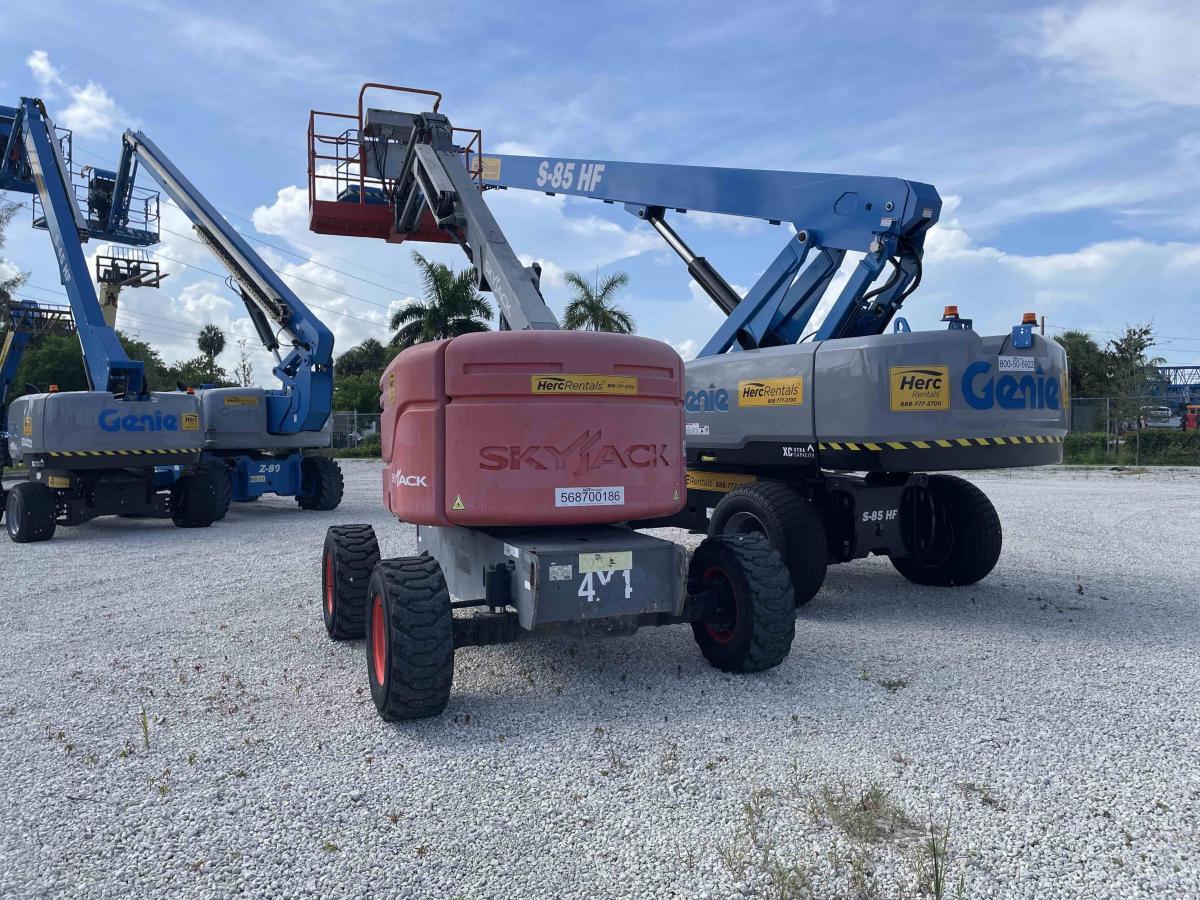 2017 Skyjack SJ46 AJ-4